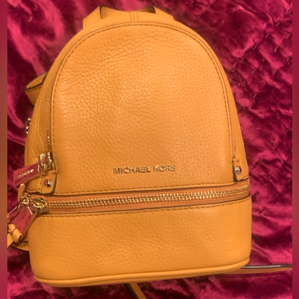 Michael Kors Rhea Zip Mini Leather Backpack Convertible Crossbody Bag